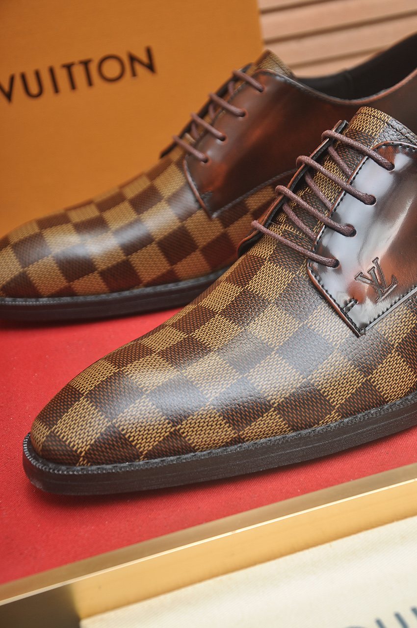 Louis Vuitton Brown Check Lace-Up Dress Shoes